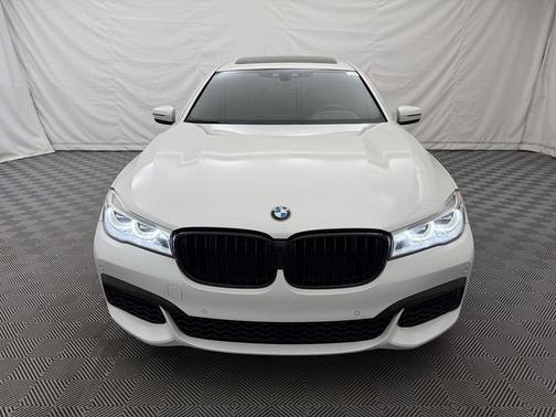 2019 BMW 750 i xDrive