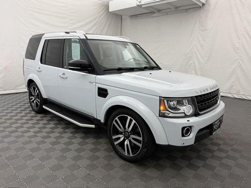 BLACK 2016 Land Rover LR4 Base