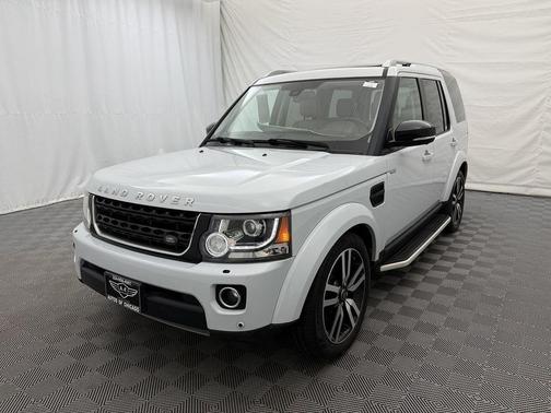 BLACK 2016 Land Rover LR4 Base