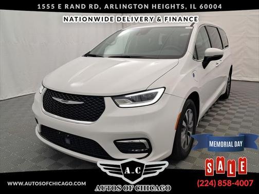 2023 Chrysler Pacifica Hybrid Touring L