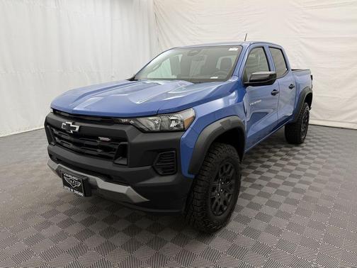 Reef Blue Metallic 2026 Chevrolet Colorado Trail Boss
