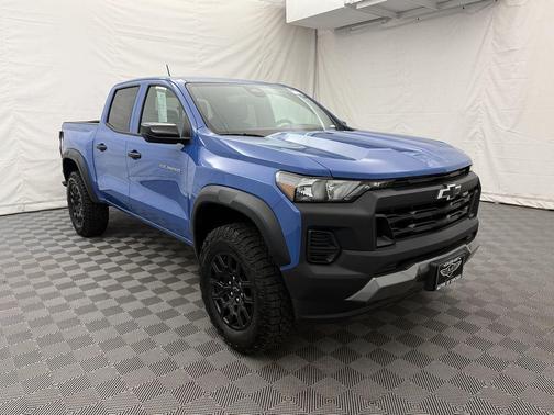Reef Blue Metallic 2026 Chevrolet Colorado Trail Boss