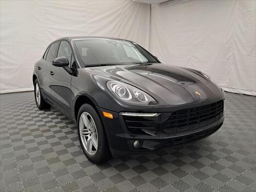 2017 Porsche Macan Base