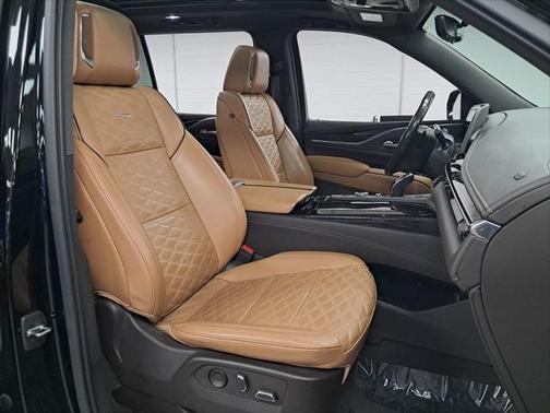 2022 Cadillac Escalade ESV Premium Luxury