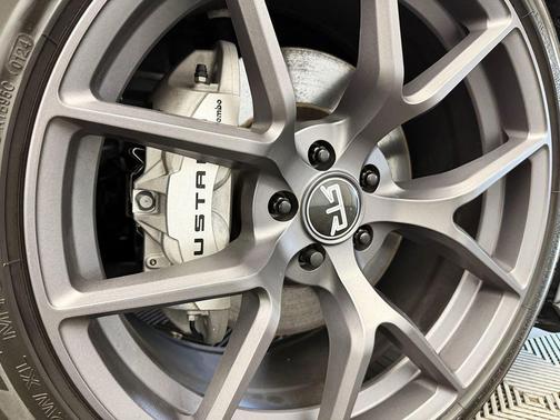 Carbonized Gray Metallic 2024 Ford Mustang GT
