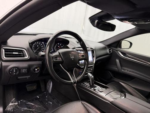 2021 Maserati Ghibli S Q4