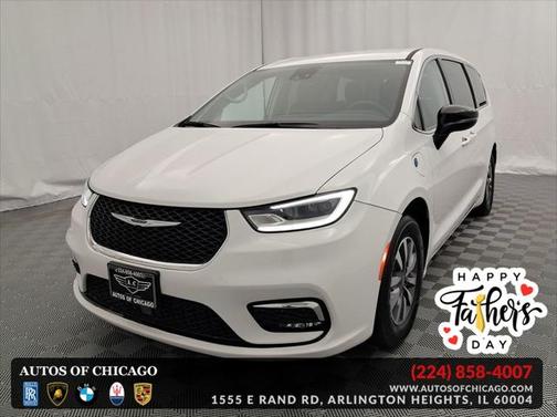 2024 Chrysler Pacifica Hybrid Select