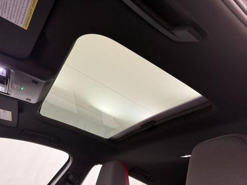 2023 Volkswagen Golf GTI 2.0T SE DSG