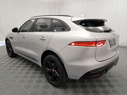 2019 Jaguar F-PACE S