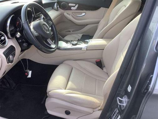2017 Mercedes-Benz GLC 300 4MATIC