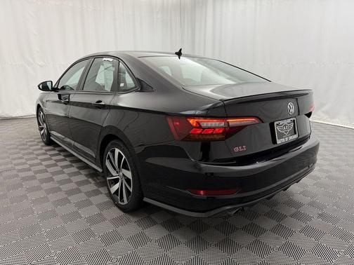 2019 Volkswagen Jetta GLI 2.0T S