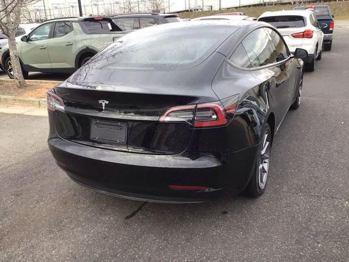 2023 Tesla Model 3 Standard Range Plus