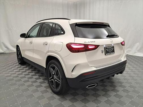 2024 Mercedes-Benz GLA 250 Base
