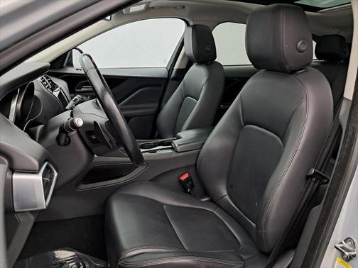 2017 Jaguar F-PACE 35t Premium