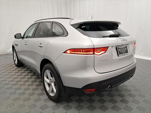 2017 Jaguar F-PACE 35t Premium