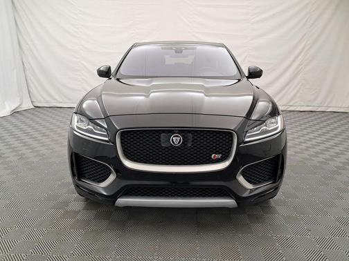 2017 Jaguar F-PACE S