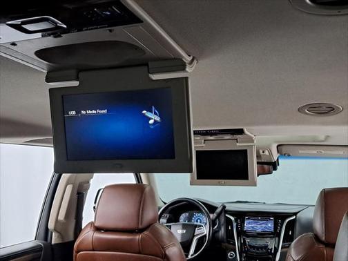 2016 Cadillac Escalade ESV Luxury