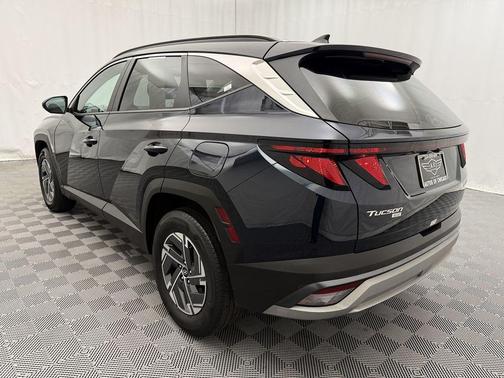 2025 Hyundai TUCSON Hybrid Blue