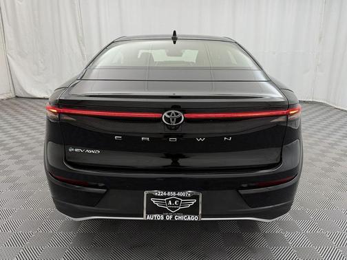 2025 Toyota Crown XLE