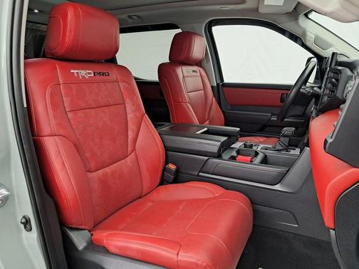 2022 Toyota Tundra Hybrid TRD Pro