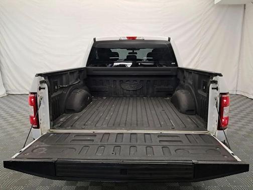 White Platinum Metallic Tri-Coat 2019 Ford F-150 XL