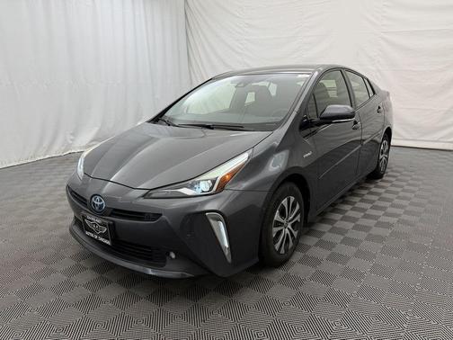 2019 Toyota Prius LE