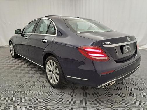 2018 Mercedes-Benz E-Class 4MATIC
