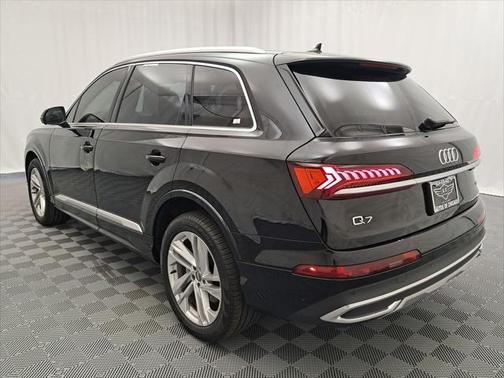 2020 Audi Q7 55 Premium Plus