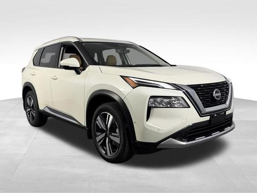 White 2023 Nissan Rogue Platinum