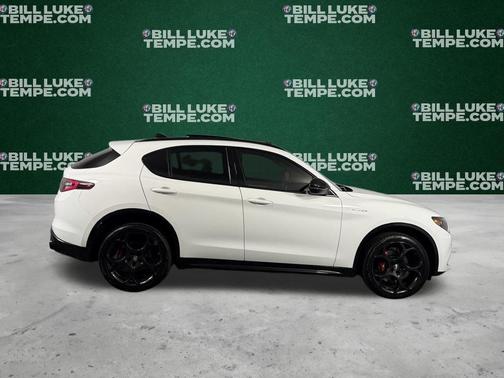 2024 Alfa Romeo Stelvio Veloce