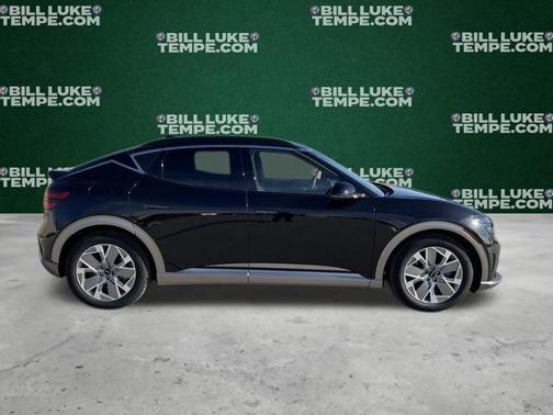 2025 Genesis GV60 Standard