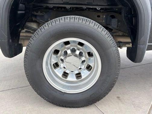 Onyx Black 2024 GMC Sierra 3500 Denali