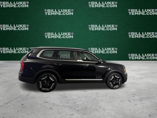 Ebony Black 2025 Kia Telluride S