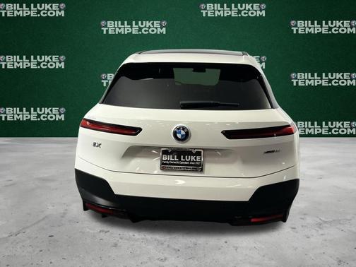 2022 BMW iX xDrive50
