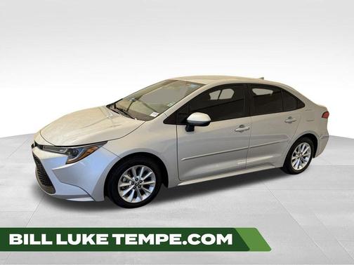 Classic Silver Metallic 2022 Toyota Corolla LE