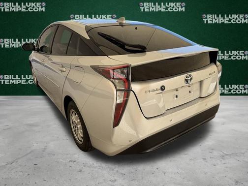 Classic Silver Metallic 2017 Toyota Prius Four