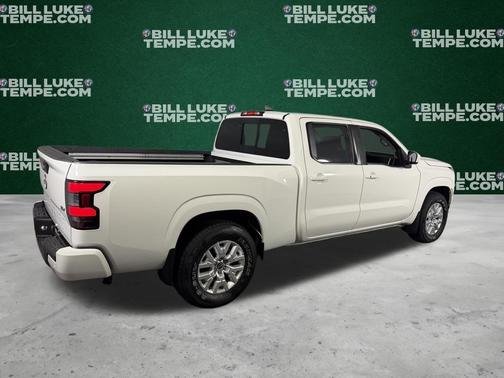 Glacier White 2023 Nissan Frontier SV