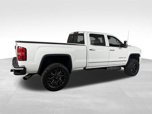 Summit White 2017 GMC Sierra 2500 Denali