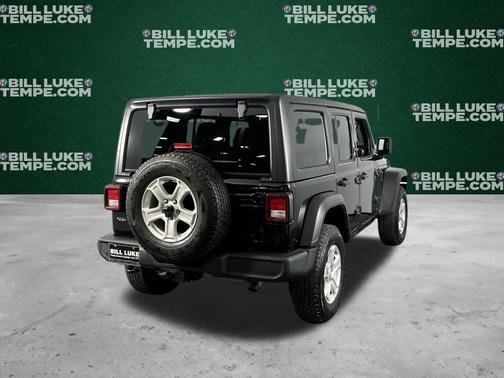 2022 Jeep Wrangler Unlimited Sport