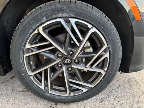 2023 Hyundai KONA N Line