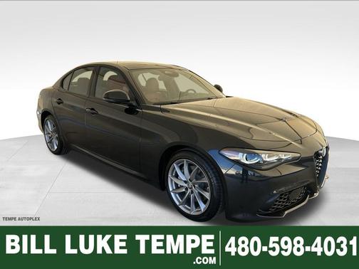 2025 Alfa Romeo Giulia Base