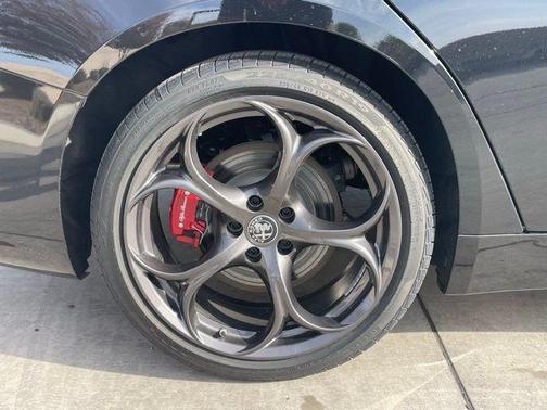 2024 Alfa Romeo Giulia Ti