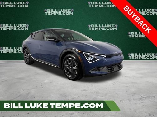 Midnight Black 2025 Kia EV6 Light