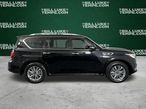 2022 INFINITI QX80 Luxe