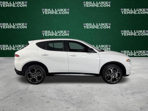 Milano 2024 Alfa Romeo Tonale Ti