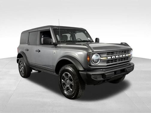 Carbonized Gray Metallic 2025 Ford Bronco Big Bend