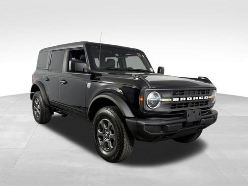Shadow Black 2025 Ford Bronco Big Bend