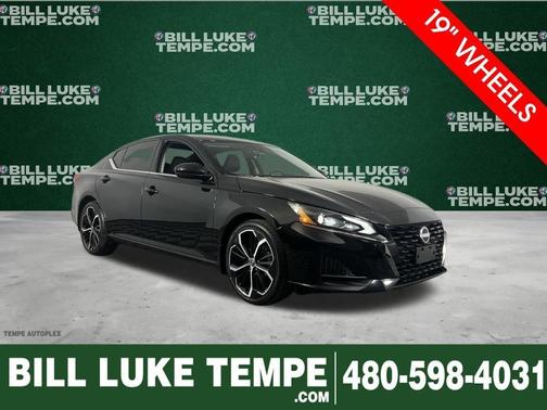 2025 Nissan Altima SR