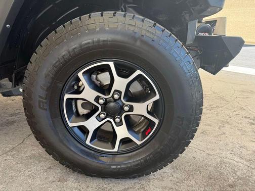Sting Gray Clearcoat 2021 Jeep Wrangler Unlimited Rubicon