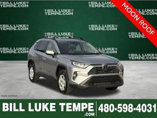 2020 Toyota RAV4 XLE